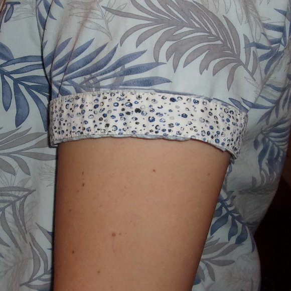 Custom Cropped button front top - Picture 6 of 7